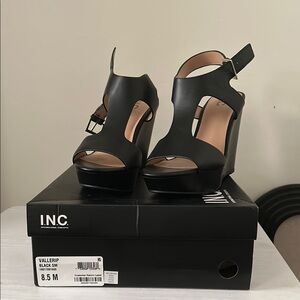 INC International Concepts Black Women's Platform Sandals